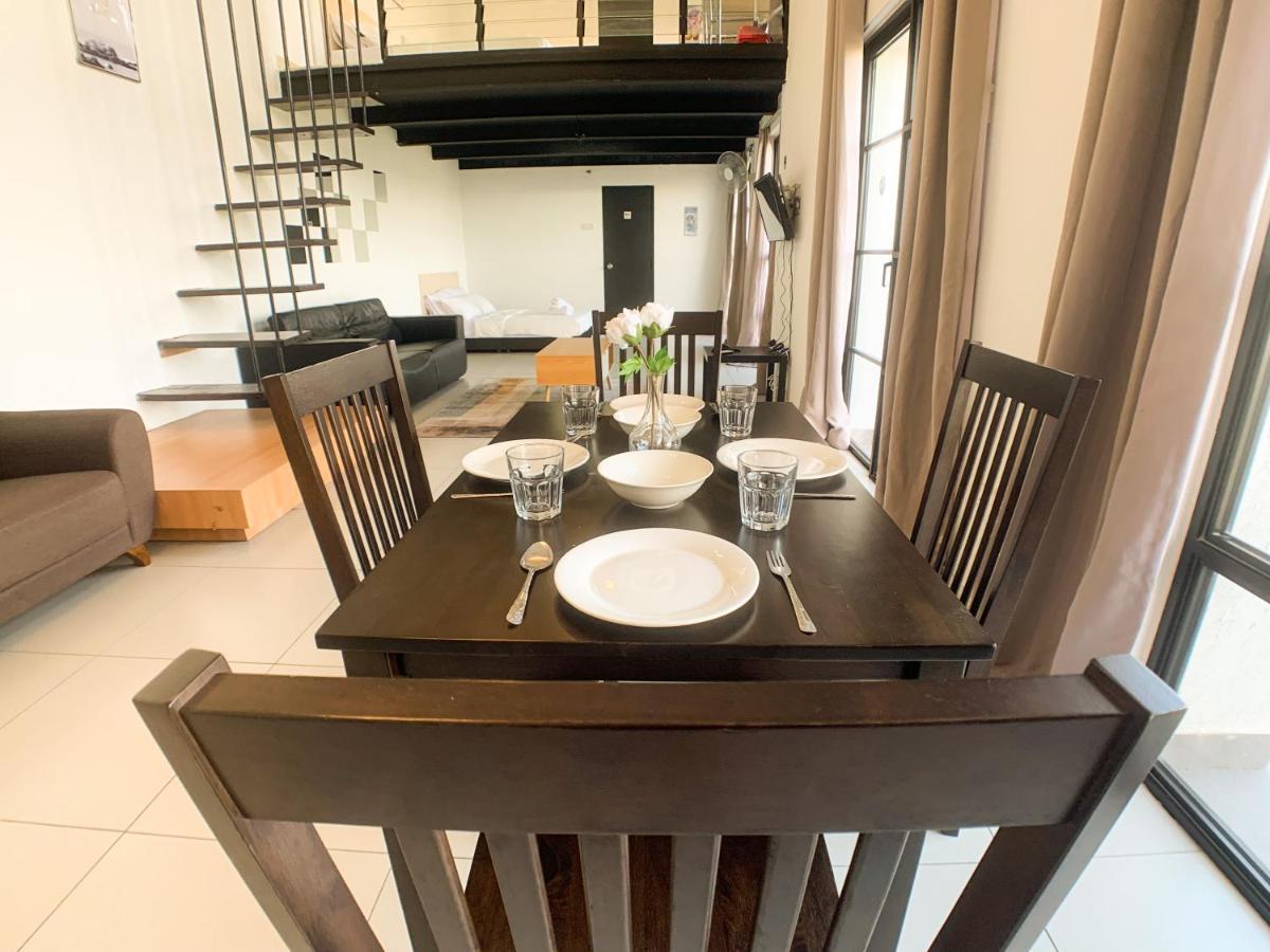 Апартаменти Colonial Loft Петалінг-Джая Екстер'єр фото